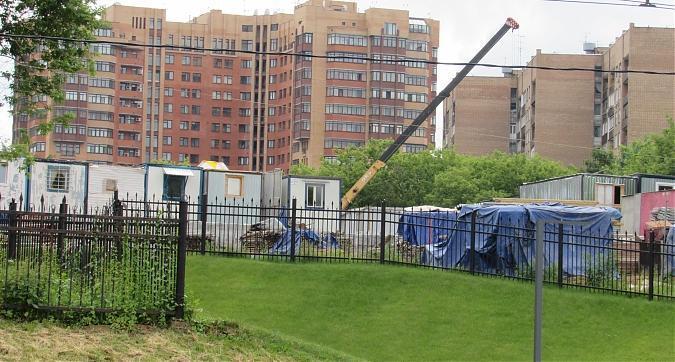 ЖК Вишневый Сад, строительная площадка, вид с Мосфильмовской улицы, фото - 7 Квартирный контроль