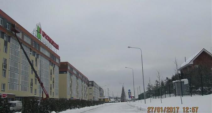 Мкрн Красногорский - вид на комплекс со стороны улицы Белобородова Квартирный контроль