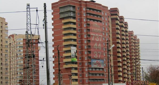 ЖК Батарейный - вид на жилой комплекс со стороны улицы Киово Квартирный контроль
