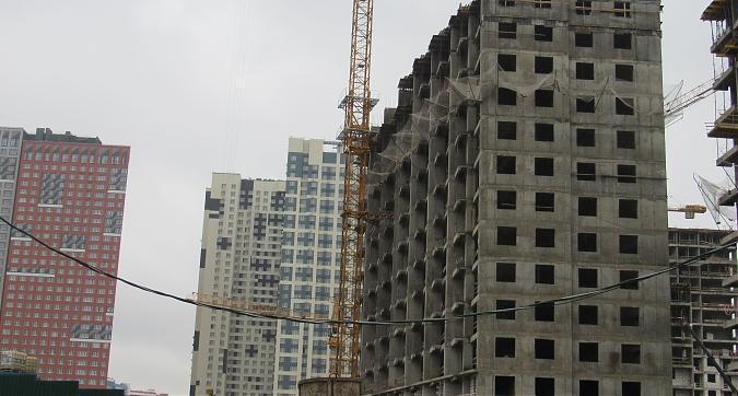 ЖК Спутник (Комплекс апартаментов Спутник), корпус 11, вид с Мякининского шоссе, фото - 3 Квартирный контроль