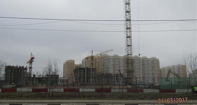 ЖК Центральный - вид на строящийся комплекс со стороны Нового бульвара Квартирный контроль