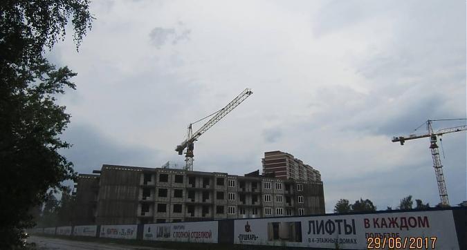ЖК Пушкарь - вид на строящийся корпус 1 со стороны улицы Пушкинское поле Квартирный контроль