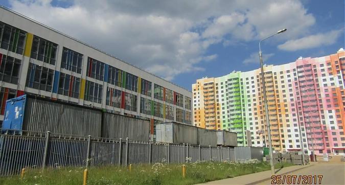 ЖК Мой адрес на Дмитровском, 169 - вид на строящуюся школу  со стороны улицы Мерянка Квартирный контроль