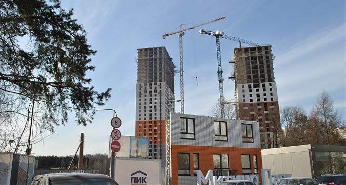 ЖК Митино Парк - вид на строящийся жилой комплекс с юго-восточной стороны Квартирный контроль
