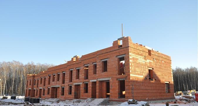 ЖК Каскад парк, 33-й корпус, вид со строительной площадки Квартирный контроль