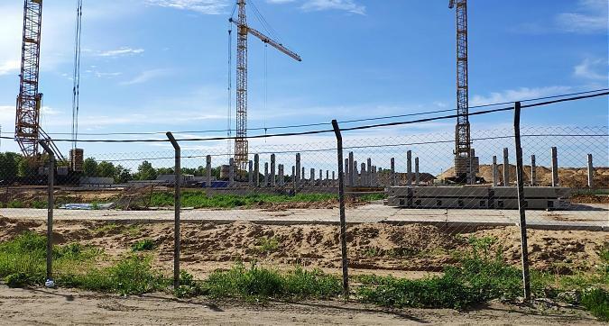 ЖК Столичный, строительство новых корпусов, вид с ул. Вешних Вод, фото 16 Квартирный контроль