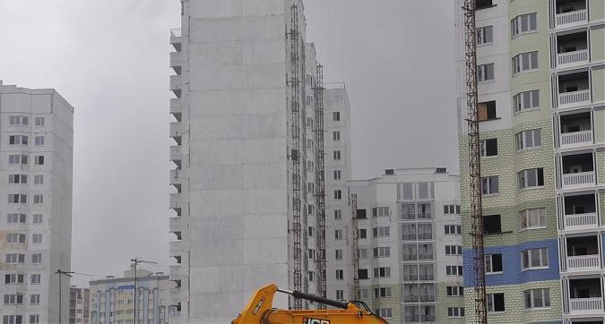 ЖК Южное Домодедово, 5-й корпус, вид со стороны деревни Редькино Квартирный контроль