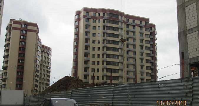 ЖК Березовая роща, 4-й корпус - фасадные работы, вид с северной стороны, фото 1 Квартирный контроль