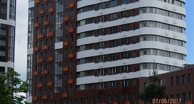 ЖК Ленинградский - вид на строящийся корпус 2 с западной стороны Квартирный контроль