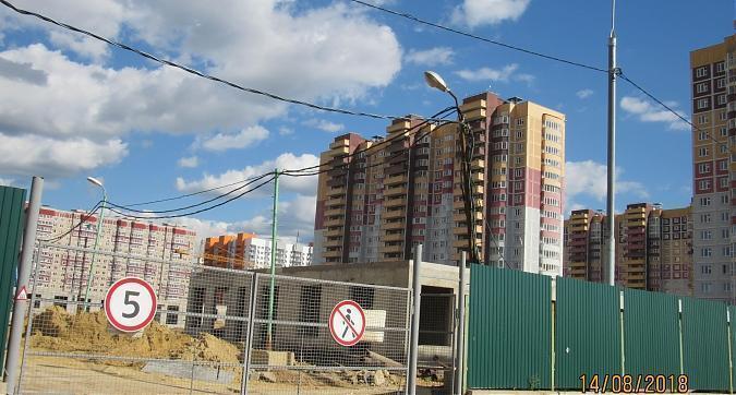 ЖК Восточное Бутово, корпус № 7.1, вид с улицы Лесная, фото 3 Квартирный контроль