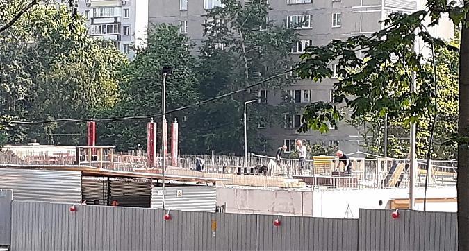 ЖК Молодогвардейская 36, строительная площадка, вид с ул. Маршала Сергеева, фото - 5 Квартирный контроль