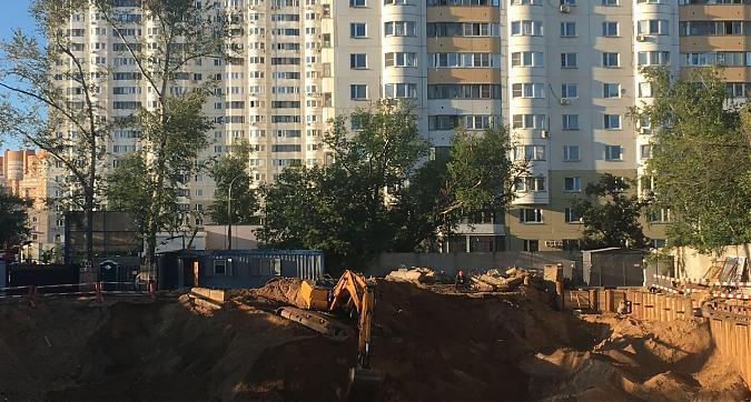 ЖК Дом в Кузьминках, работа по обустройству котлована - вид со стороны Зеленодольской улицы, фото 3 Квартирный контроль