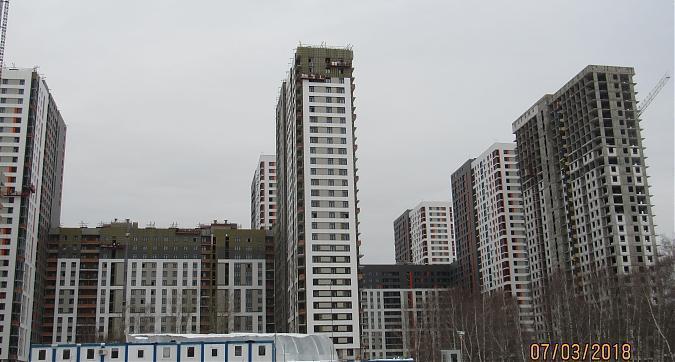 ЖК Оранж парк, 3-й и 4-й корпуса, вид с улицы Строителей, фото 4 Квартирный контроль