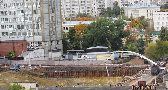 ЖК Серебряный фонтан, работы по обустройству котлована - вид с Новоалексеевской улицы, фото 9 Квартирный контроль