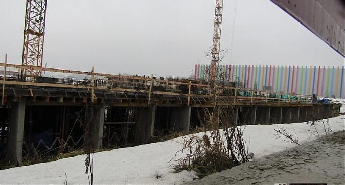 Мкрн Новорижские кварталы - вид на строительную площадку с восточной стороны Квартирный контроль