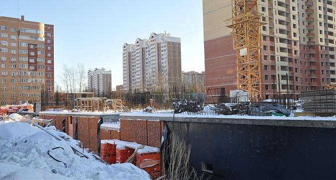 ЖК Центр плюс, 211-й корпус, вид с улицы Пионерская, фото 3 Квартирный контроль