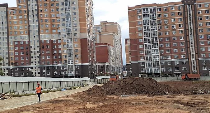 ЖК Аквилон Парк, строительная площадка, вид с ул. Фитаревская, фото - 1 Квартирный контроль