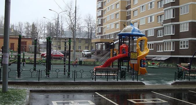 ЖК Ольховка, детская площадка, вид с ул. Центральная, фото - 8 Квартирный контроль