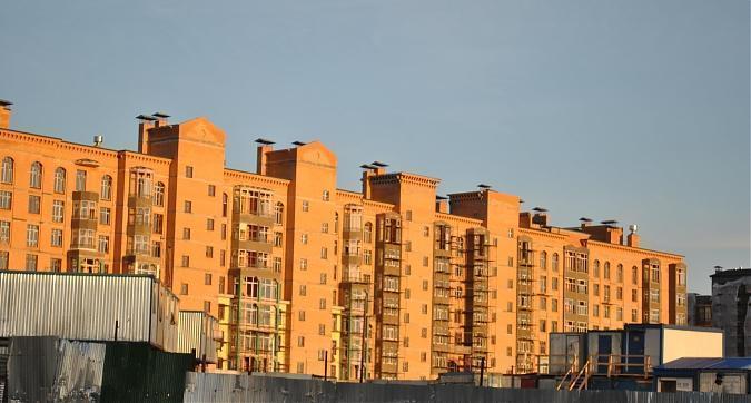 ЖК Митино О2 - вид на жилой комплекс с восточной стороны Квартирный контроль
