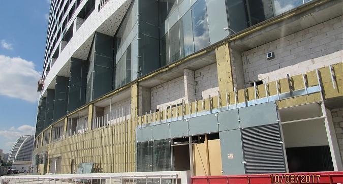 ЖК Лица,  фасадные работы - вид с улицы Авиаконструктора Сухого, фото 4 Квартирный контроль
