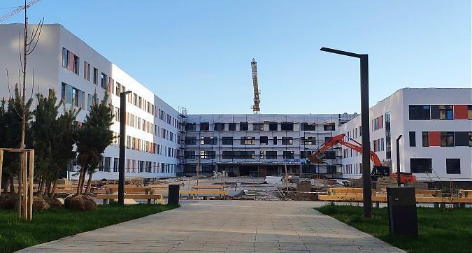 ЖК Восточное Бутово, школа, вид с Крымской ул., фото 9 Квартирный контроль