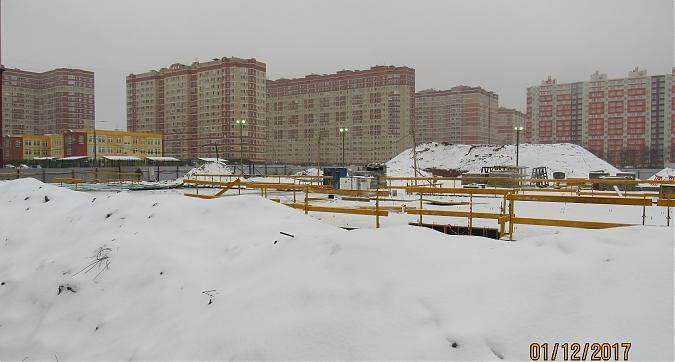 ЖК Финский, строительная площадка - вид с ул. Добролюбова, фото 3 Квартирный контроль