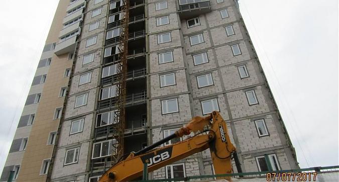 ЖК Москвич - вид на строящийся корпус 4 со стороны Центральной улицы Квартирный контроль