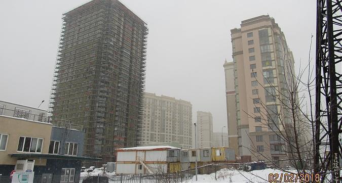 ЖК Мосфильмовский, 13-й корпус - фасадные работы, вид с Мосфильмовской улицы, фото 4 Квартирный контроль