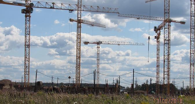 ЖК Остафьево, 1-й корпус, монолитные работы, вид со стороны Остафьевского шоссе, фото 6 Квартирный контроль