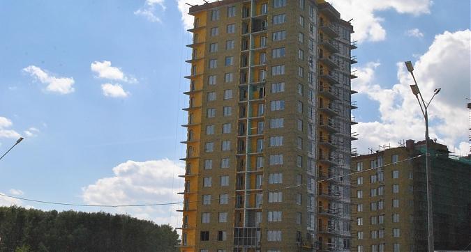 UP-квартал Скандинавский - корпус 4, ведётся работа по утеплению фасада Квартирный контроль