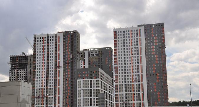ЖК Оранж парк, 3-й, 2-й и 1-й корпус, вид с Новорязанского шоссе Квартирный контроль