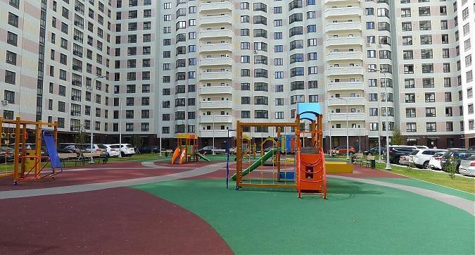 ЖК Орехово-Борисово - детские площадки во дворе Корпуса 3. Фото 2 Квартирный контроль