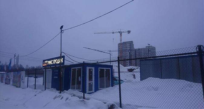 ЖК Весна, офис продаж, вид со Студенческого пр-да, корпуса 4 и 3, фото 2 Квартирный контроль