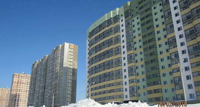 ЖК Город счастья, 1 и 2 корпуса - вид с восточной стороны Квартирный контроль