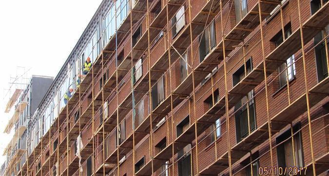 ЖК Большевик (Комплекс апартаментов Большевик), корпус 28 - фасадные работы, вид со стороны Скаковой улицы, фото 3 Квартирный контроль