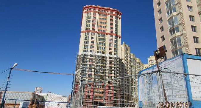 ЖК Мосфильмовский, 13-й корпус - фасадные работы, вид с Мосфильмовской улицы, фото 2 Квартирный контроль
