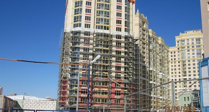 ЖК Мосфильмовский, 13-й корпус - фасадные работы, вид с Мосфильмовской улицы, фото 3 Квартирный контроль
