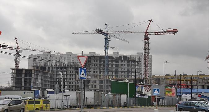 Вид ЖК Котельнические высотки со стороны волгоградского проспекта Квартирный контроль