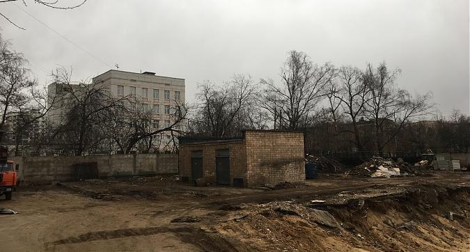 Дом в Кузьминках - вид со стороны Зеленодольской улицы Квартирный контроль