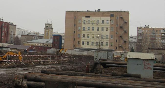 ЖК Дом на Усиевича, котлованные работы, вид с улицы Усиевича, фото - 1 Квартирный контроль
