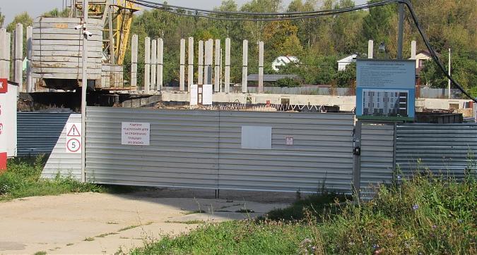 ЖК Красная горка г Подольск, строительная площадка, вид с южной стороны,  фото - 2 Квартирный контроль