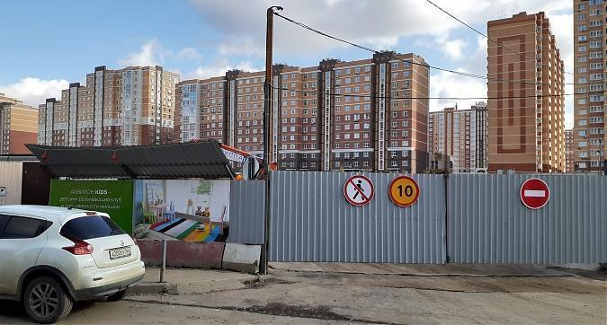 ЖК Аквилон Парк, строительная площадка, вид с ул. Фитаревская, фото - 5 Квартирный контроль