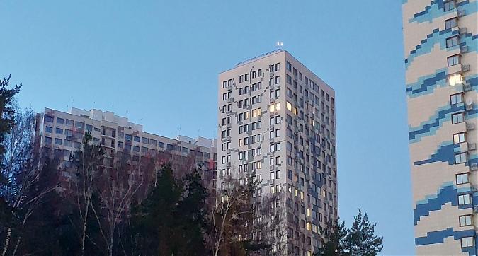 ЖК Белые Росы, корпус 2к5, вид с Сосновой улицы, фото 5 Квартирный контроль