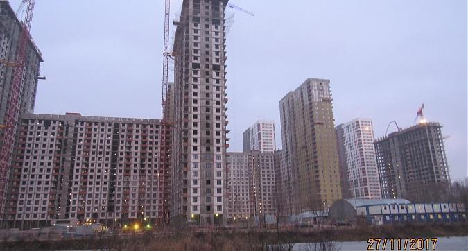 ЖК Оранж парк, 5-й  и 4-й корпуса, вид с улицы Строителей, фото 2 Квартирный контроль