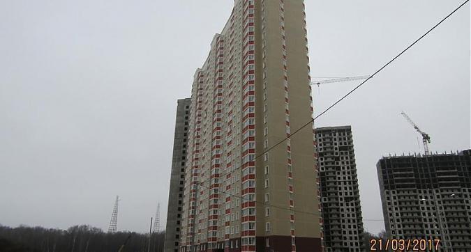 Мкрн Путилково - вид на корпус 4 со стороны улицы 70-летия Победы Квартирный контроль