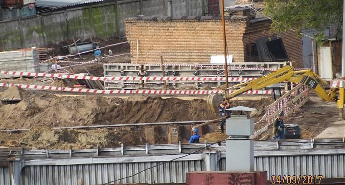 ЖК Серебряный фонтан, работы по обустройству котлована - вид с Новоалексеевской улицы, фото 6 Квартирный контроль