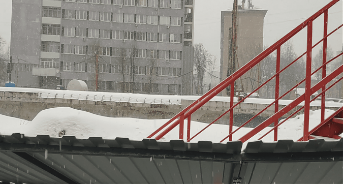 ЖК RED7, строительная площадка, вид с просп. Академика Сахарова, фото 4 Квартирный контроль