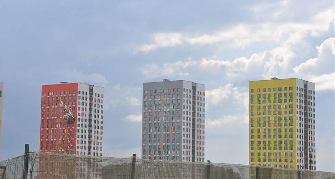 ЖК Бунинские луга, дома № 1.5.1, 1.5.2 и 1.6.1, вид с западной стороны Квартирный контроль
