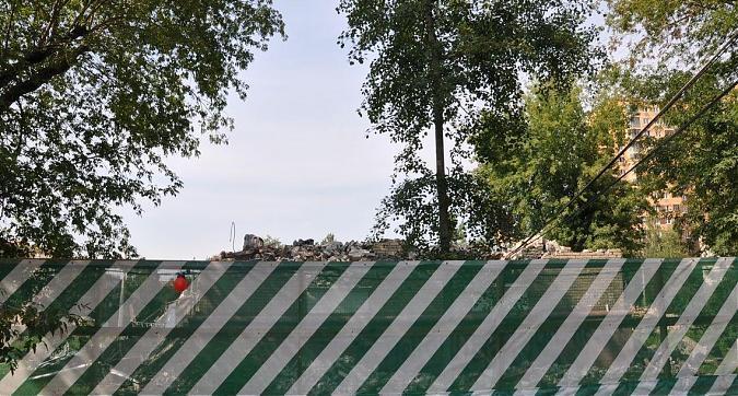 ЖК Влюберцы, подготовка территории для строительства, вид у улицы Шевлякова Квартирный контроль
