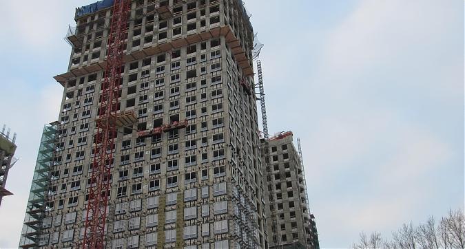 Вид с Донецкой улицы на жилой комплекс Домашний Квартирный контроль